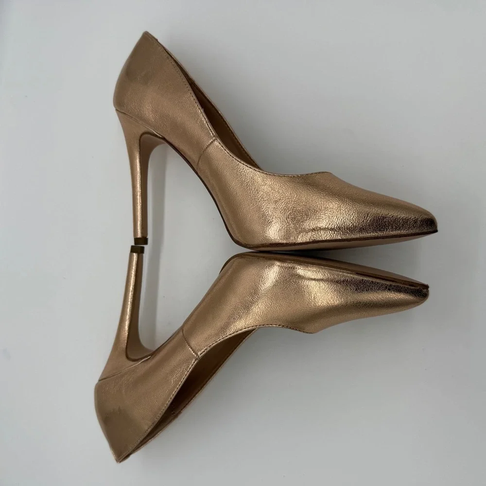 BCBGeneration Womens Rose Gold Metallic Pointed Toe Pump Heels 4.5 Inch Stiletto